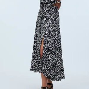 Madewell Black and White Printed Maxi Skirt